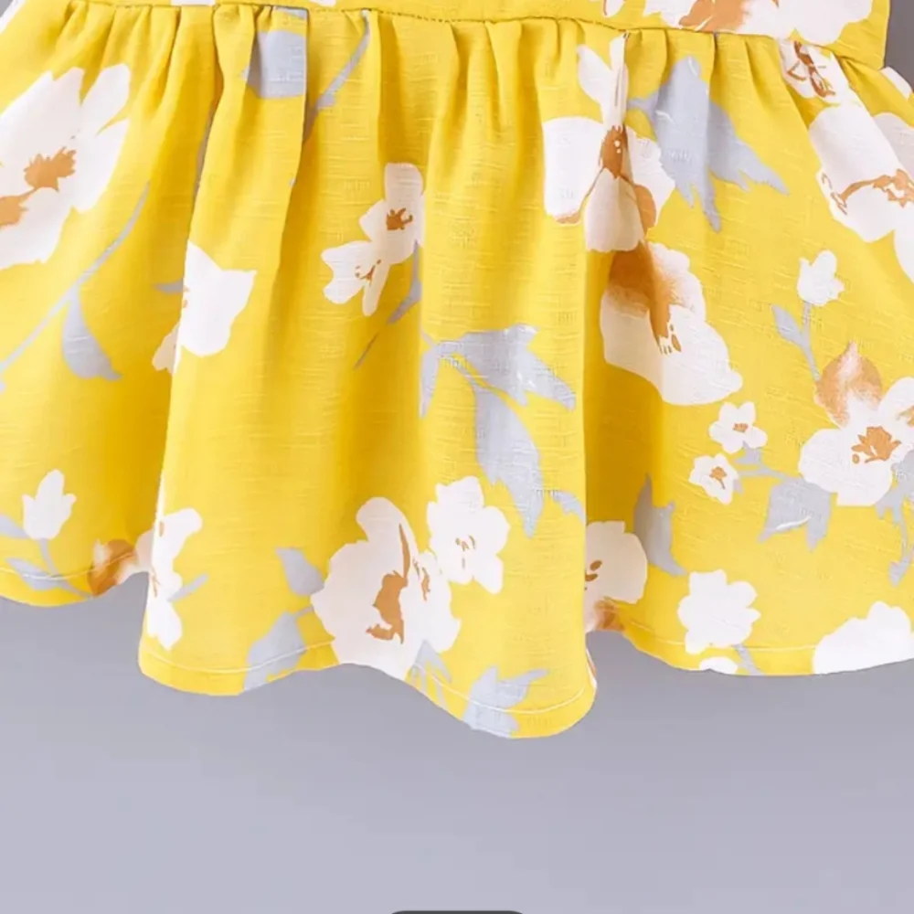 NEW Yellow and White Dress with matching Bonnet - Picture 7 of 9